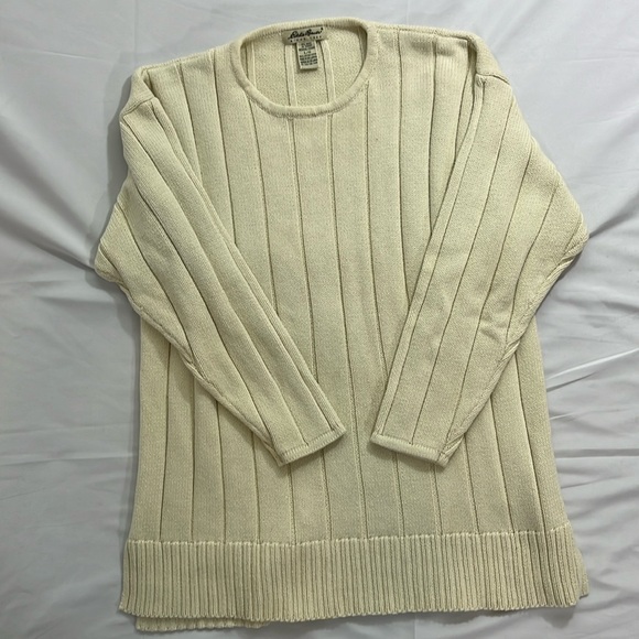 Eddie Bauer Women’s Cream Sz L Sweater w/Split Hem - Picture 1 of 4